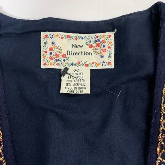 Vintage Christmas vest bells Santa Sz medium - Picture 2 of 4